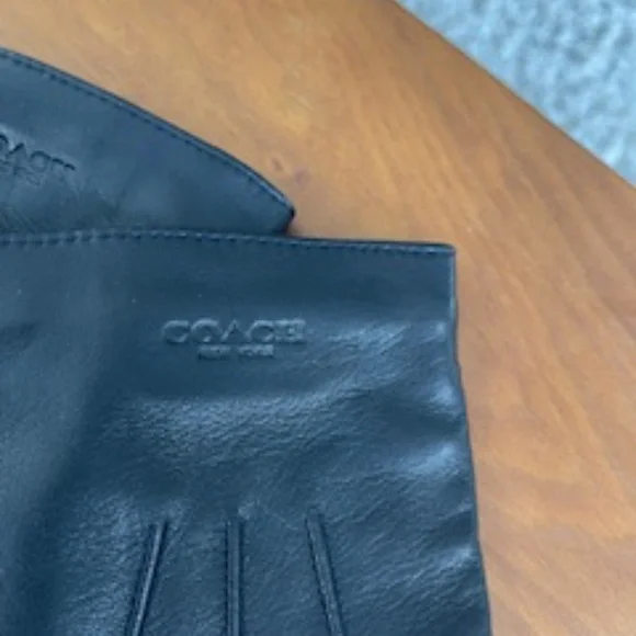 Coach Black Leather Gloves - L - Picture 5 of 5